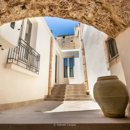 Alma Noto